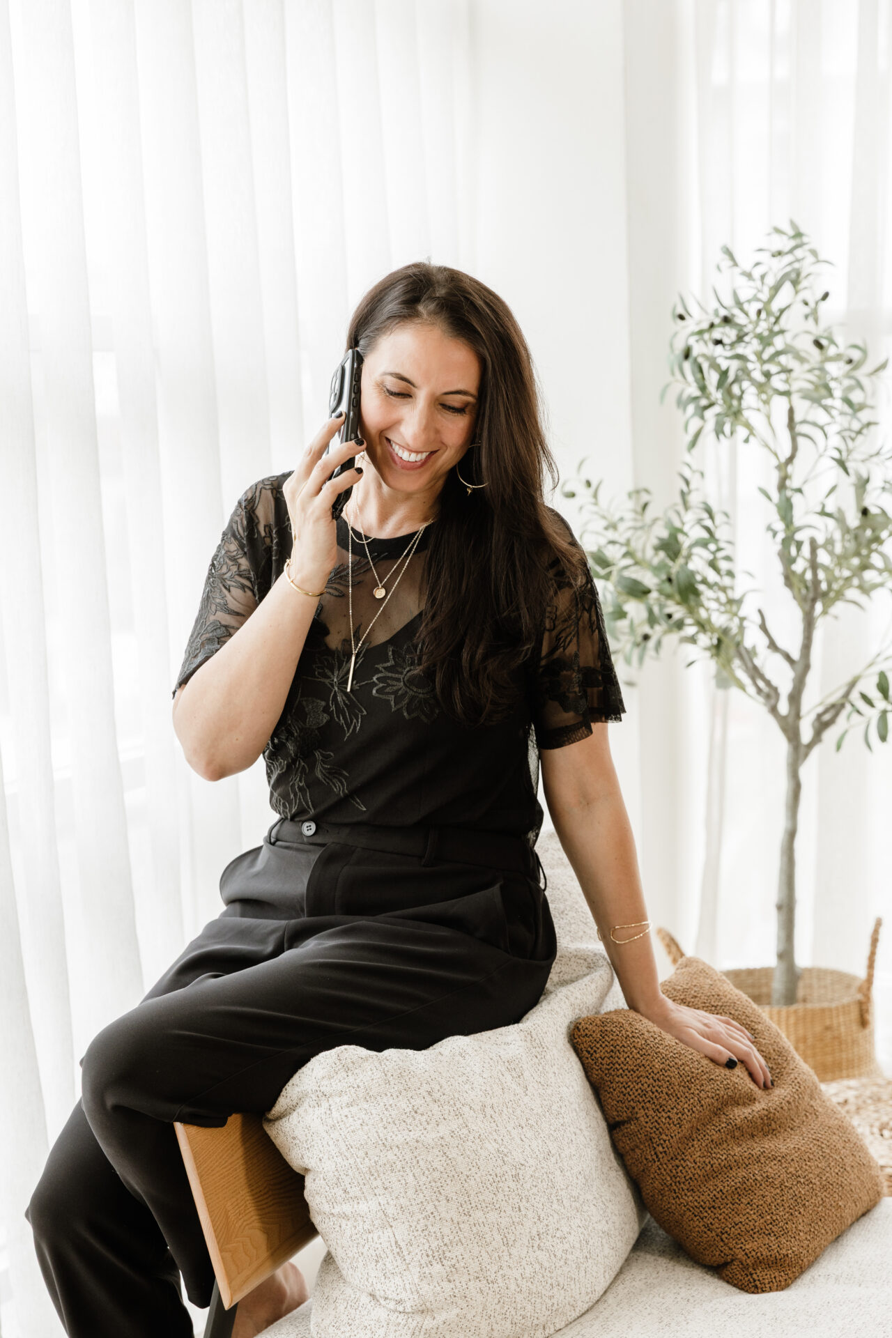 Amanda Furgiuele, 1:1 business consultant and strategist